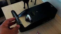 LG показала невероятно удобный и компактный домашний проектор